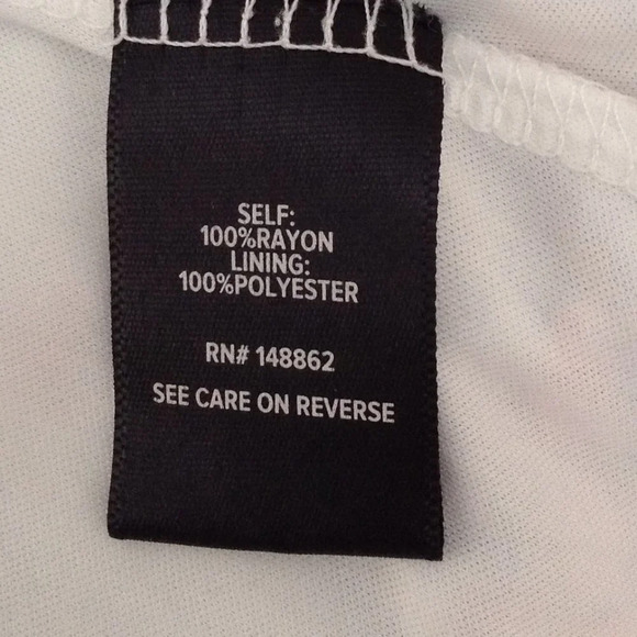 Torrid Women's Summer Floral Sleeveless Dress Vacation Fully Lined Ruffle Size 0 - Picture 8 of 8